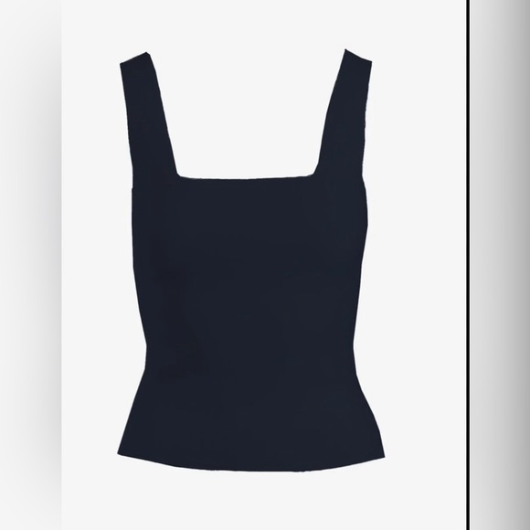 Nike Yoga Dri-FIT LuxeWomen's Tank-  Brand New With Tags - Picture 3 of 7